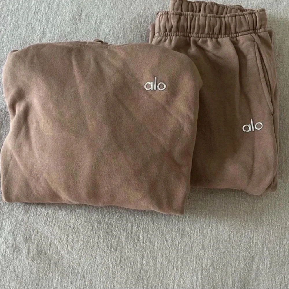 Alo toasted almond set - Picture 3 of 5